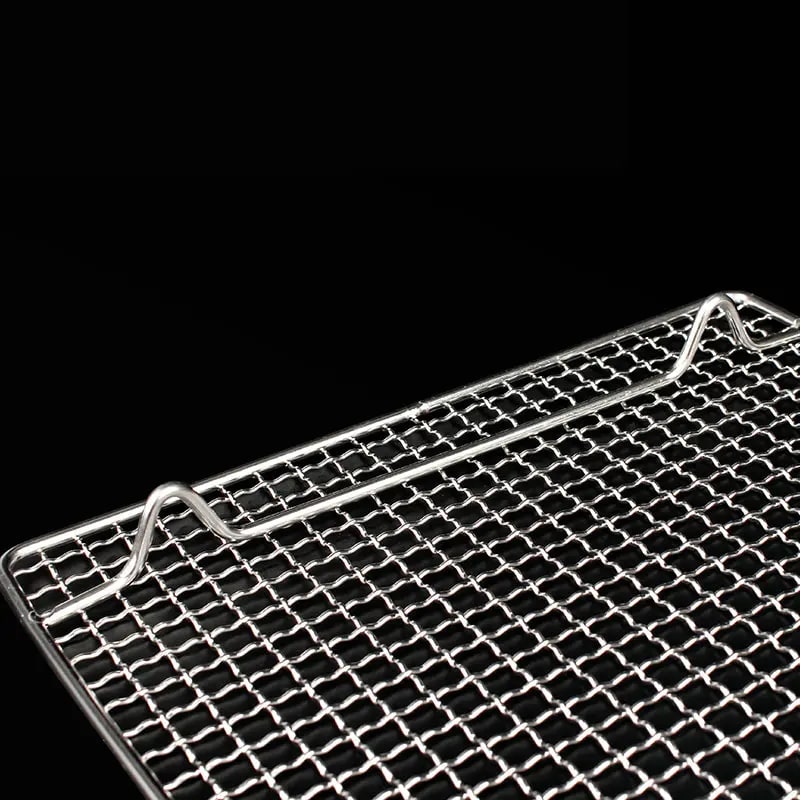 304 Stainless Steel Food-Grade Charcoal BBQ Mesh Grate with Feet, GM01