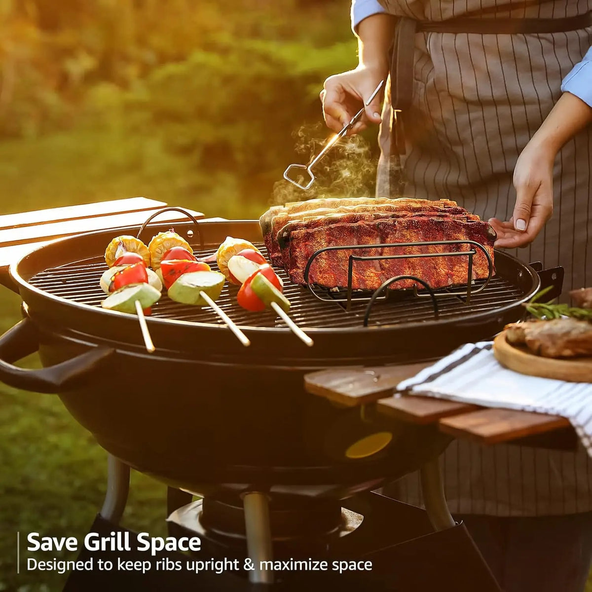 BBQ Rib Rack for 4 Ribs, Metal Barbecue Roasting Stand, 31.3 x 25.3 x 7.3 cm