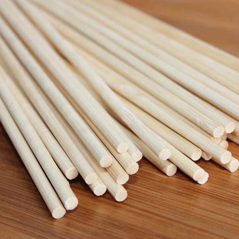 Bamboo BBQ Skewers, 50cm x 5mm, Disposable Roasting Sticks, 100 or 200 Pack
