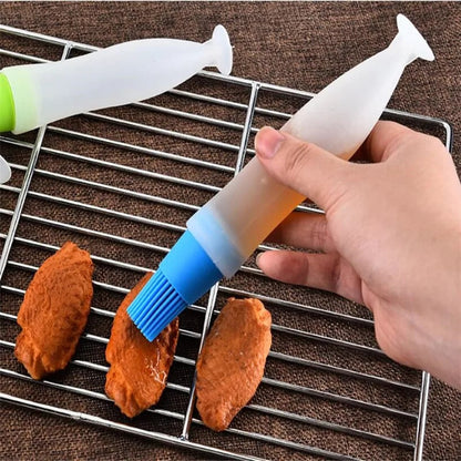 YXMOULD BBQ Basting Brush with Oil Bottle, PEVA Plastic, 17.5cm, Red Blue Green or Orange