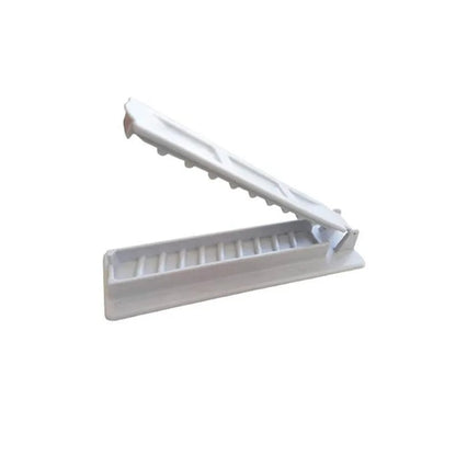 Single-Row Plastic Kebab Maker Press, Reusable BBQ Meat Skewer Tool, 17 x 12cm - White thick style