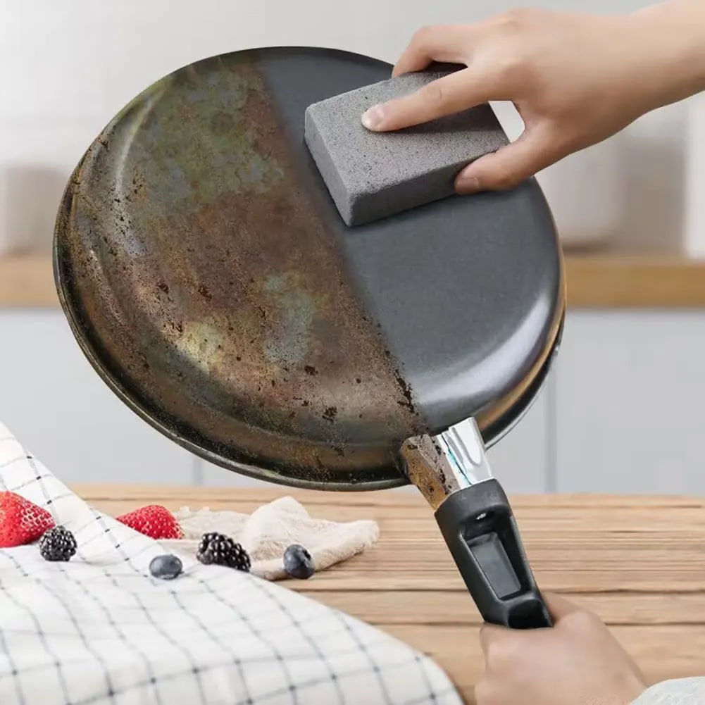 BBQ Grill Cleaning Brick Plastic Non-Abrasive Griddle Cleaner 10 x 7 x 3.5cm