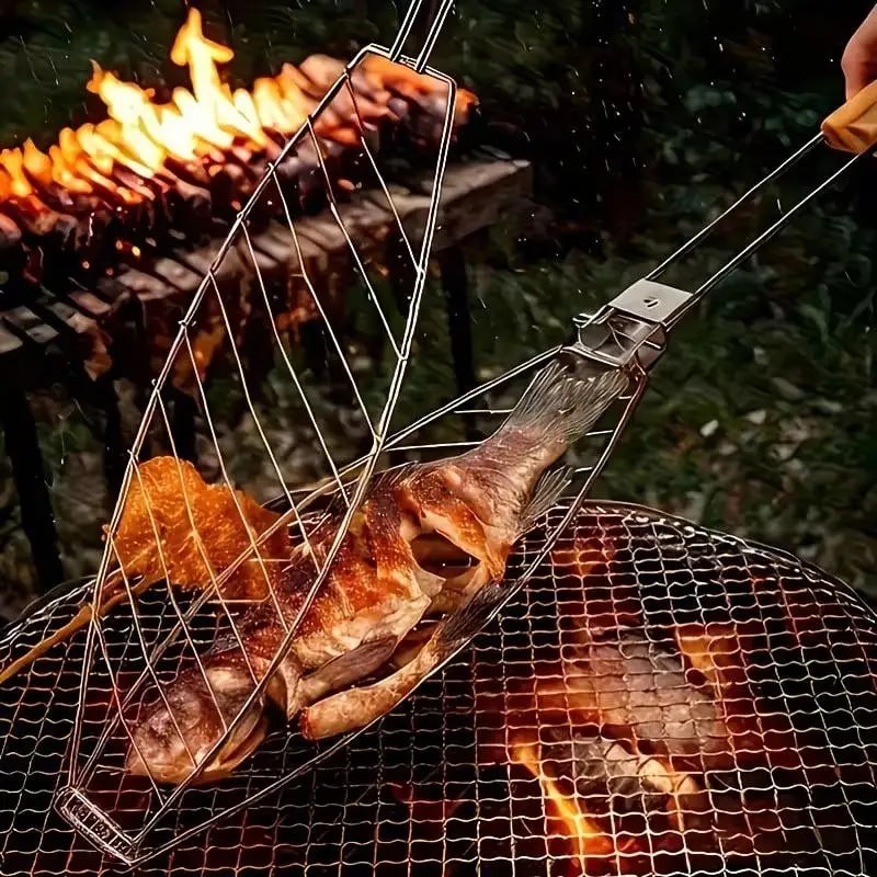 Stainless Steel Barbecue Fish Tongs with Wooden Handle