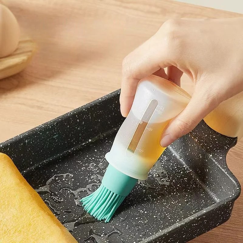 Rubber Oil Basting Brush Bottle, 12 x 5cm, Detachable Head for BBQ and Baking