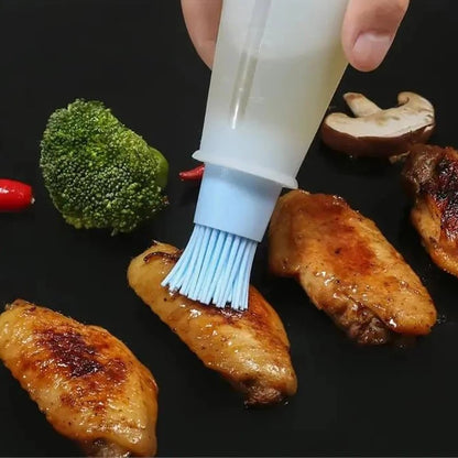 Rubber Oil Basting Brush Bottle, 12 x 5cm, Detachable Head for BBQ and Baking