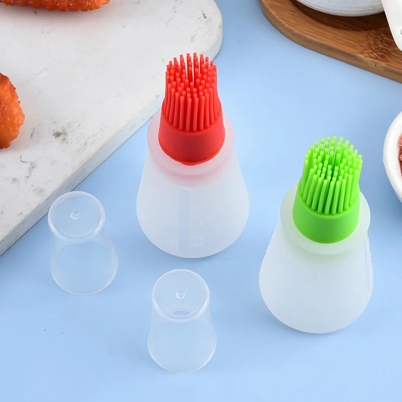 Rubber Oil Basting Brush Bottle, 12 x 5cm, Detachable Head for BBQ and Baking