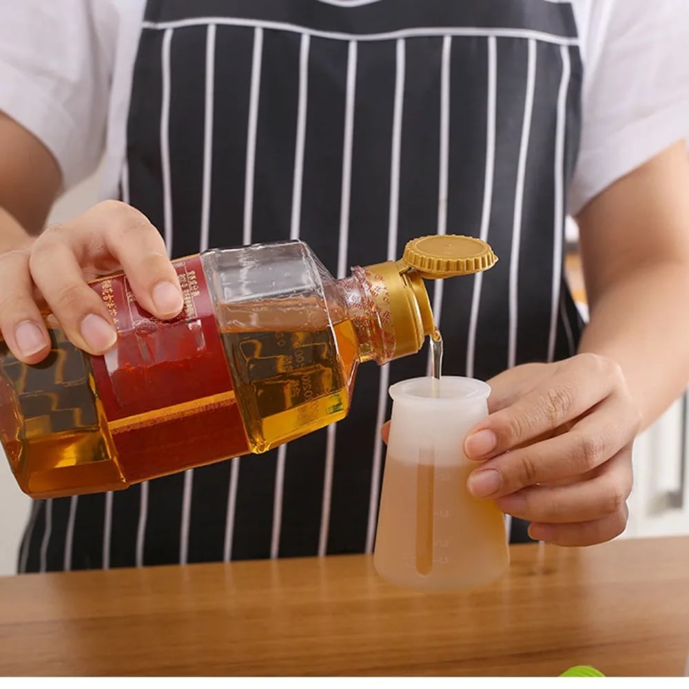 Silicone Oil Basting Brush with Bottle, Portable BBQ and Baking Tool