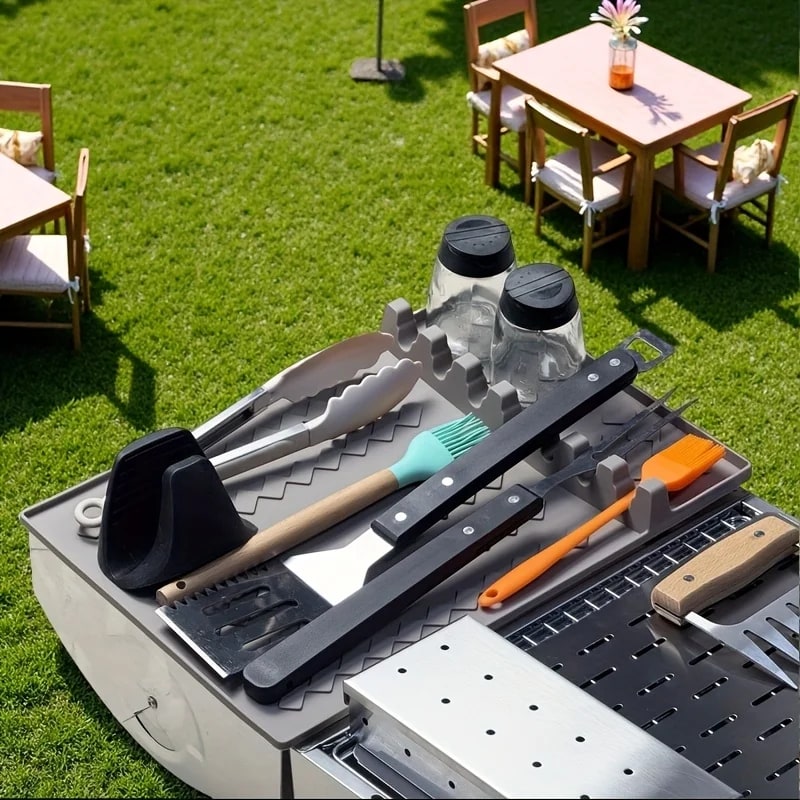 Silicone BBQ Side Burner Rack Mat and Utensil Holder, 39 x 26.5cm